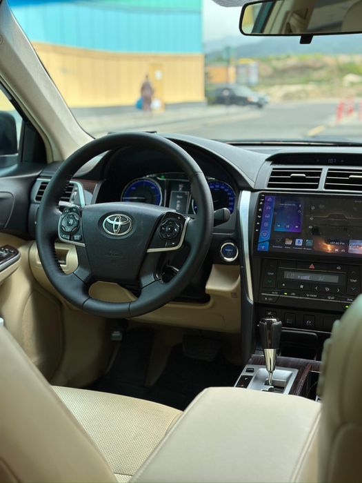 Продам камри 55 гибрид