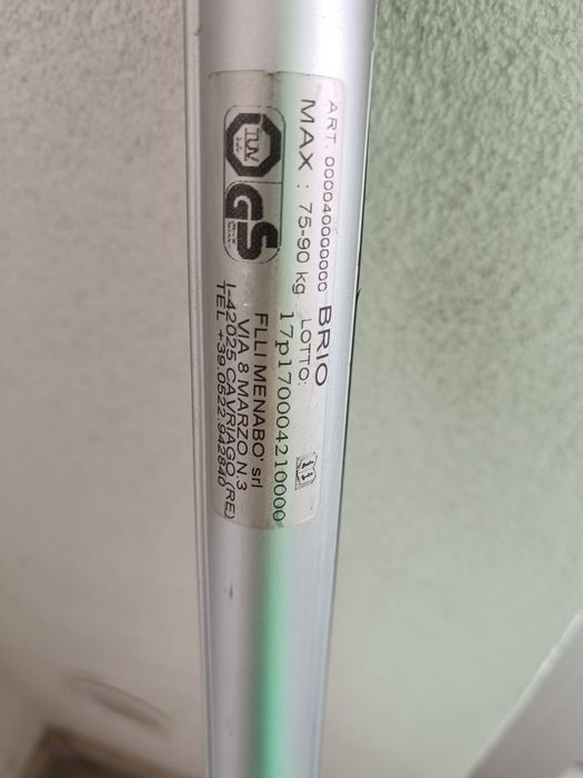 Vând bara portbagaj