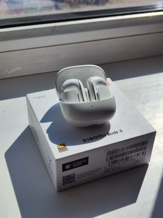 Продаю Xiaomi buds 5