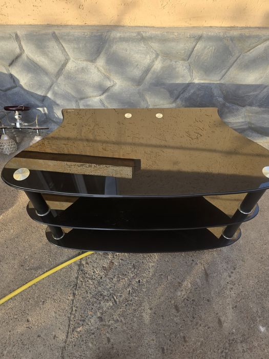 Стол полка  под телевизор