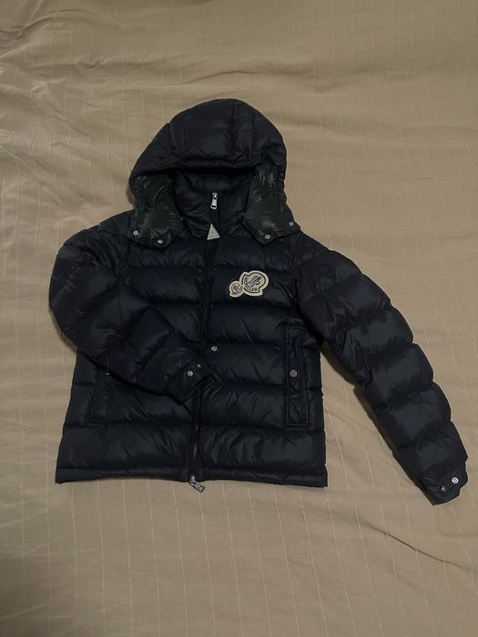 Moncler яке размер S/M тъмносиньо