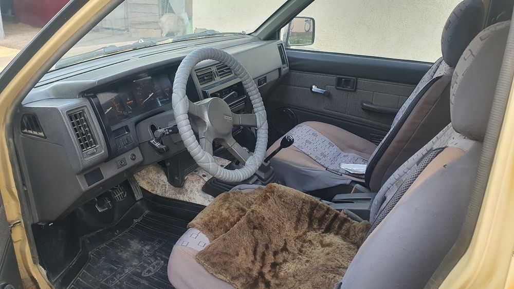 Автомобиль УАЗ Буханка