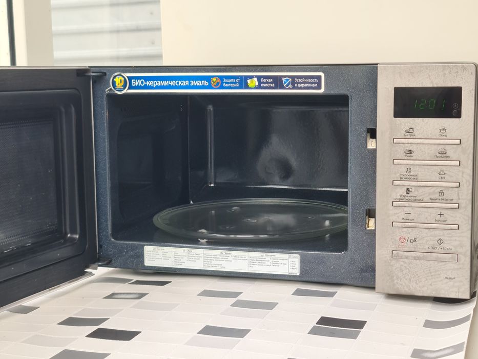 Микроволновая печь