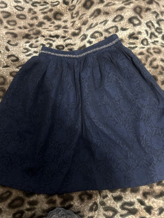 Новая юбка S размера