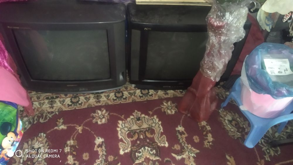 Продаётся 3 штук телевизор JVS SHARP SAMSUNG