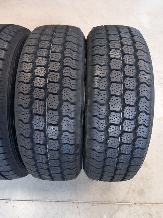 205/65R16C 4бр.8PR.  GOODYEAR CARGO Maraton Vector