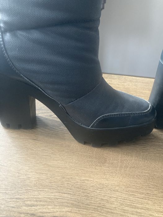 Боти Calvin Klein