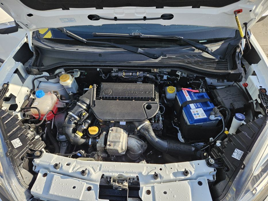 4900euro. Schimb cu duba L3H2. Fiat Doblo 1.3 multijet