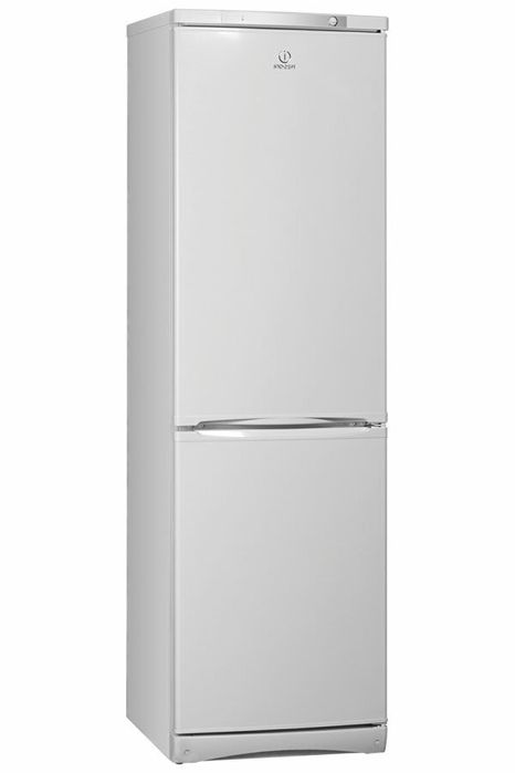 Холодильник Indesit
