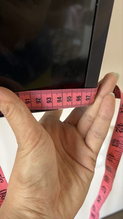 Телевизор смарт LG срочно
