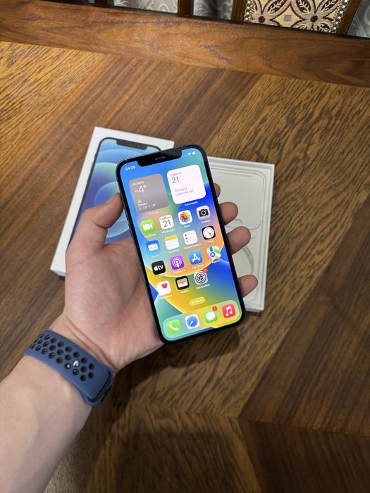 Iphone 12 blue не вскрывался без ремонта