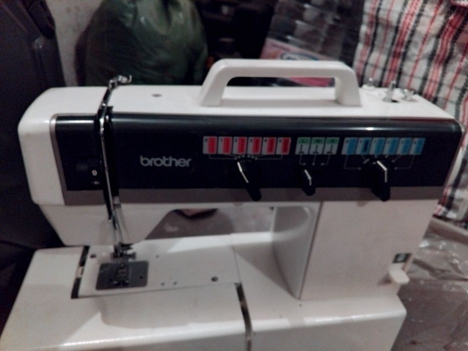 Шевна машина Brother