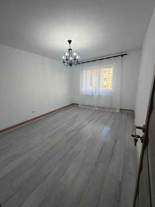 Apartament 2 camere, complet renovat