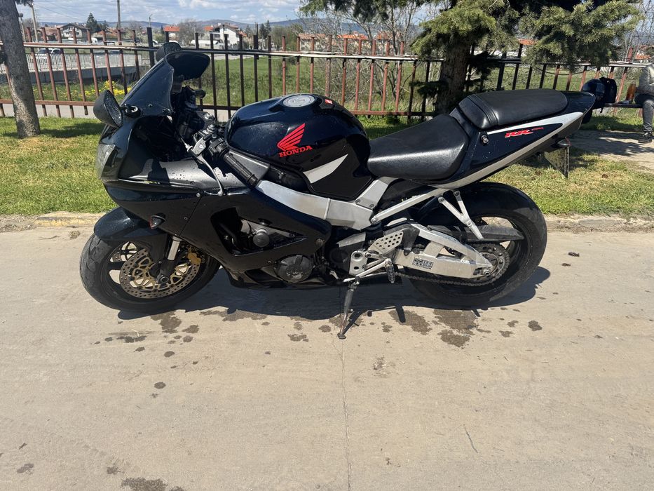 Хонда 929 rr 2004 г.