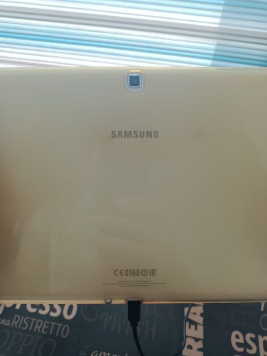 Продам планшет SAMSUNG Galaxy Tab4 SM-T535