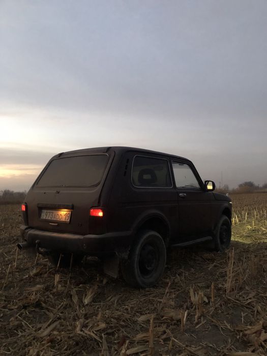 Нива 2121 4х4……..