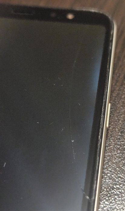 лот от 6 работещи мобилни телефона Samsung и Xiaomi