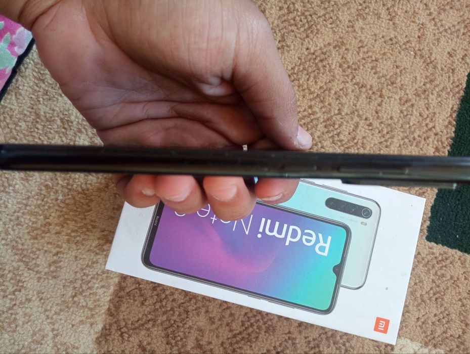 Redmi not 8 holati zor orginal zaratnik ablowka usta koʻrmagan