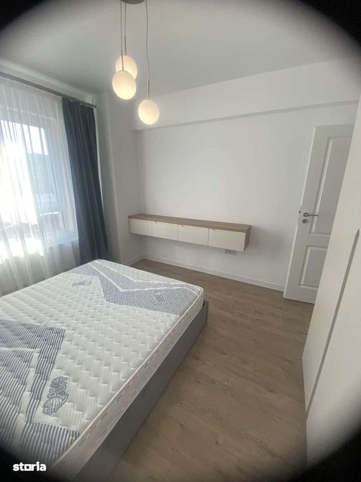 2 camere 13 Septembrie