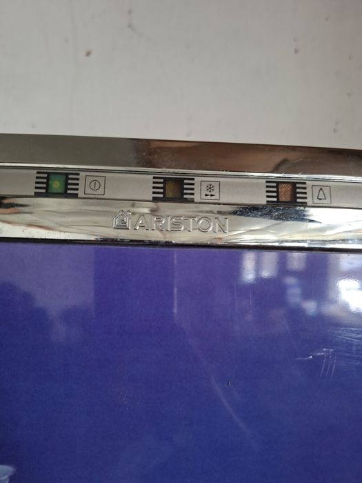 Хладилник Ariston