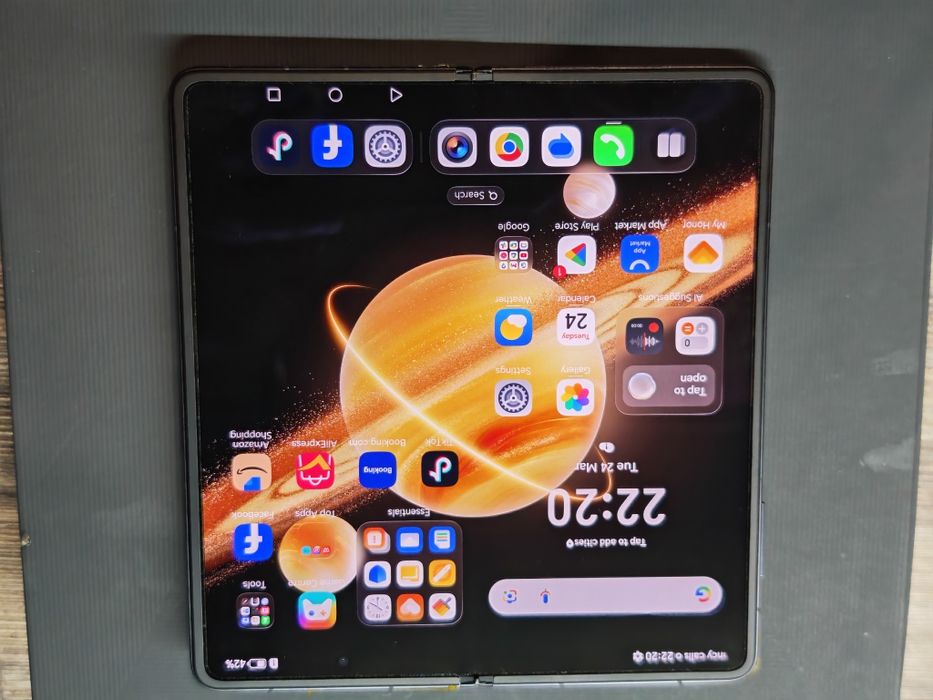 Като нов Honor magic V3 512 GB Гаранция