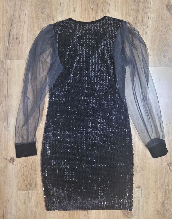 Rochie neagra paiete