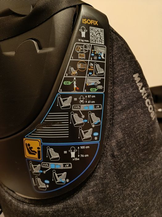Детско столче за кола Maxi Cosi Axiss Fix 360°