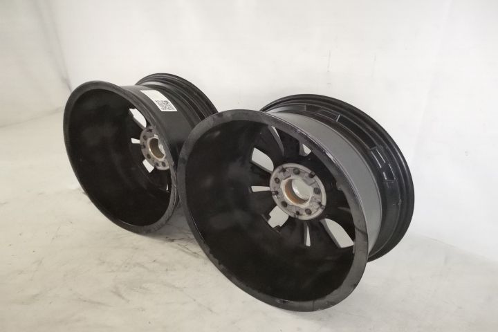 Оригинална джанта 7.5 J R 17 ET 45 Мерцедес-Бенц / Mercedes-Benz E-Cla