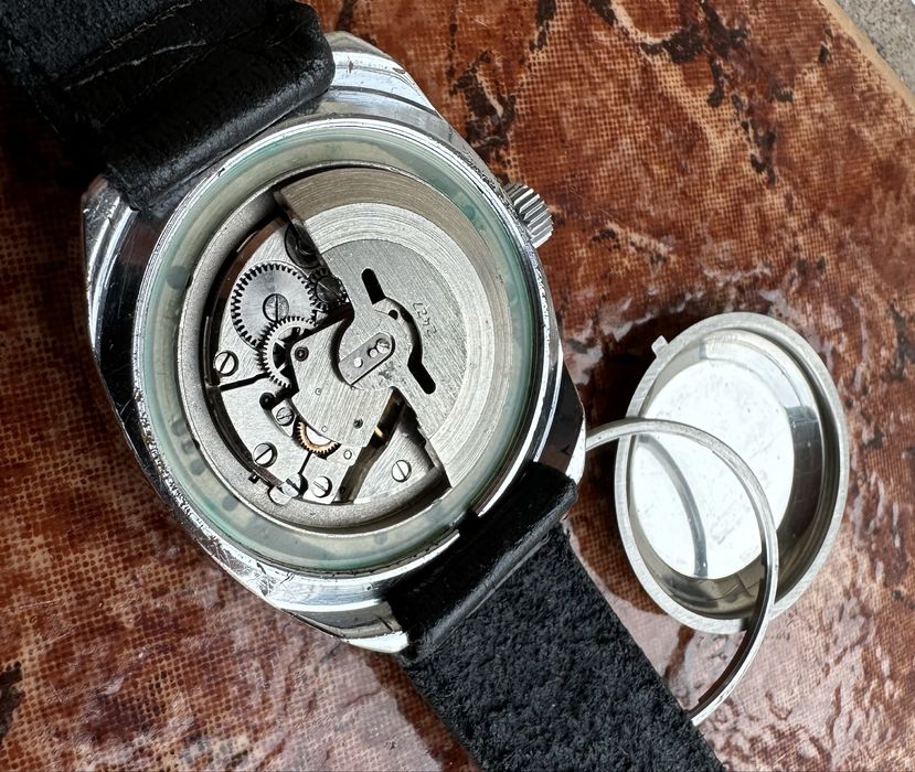 Сьветски механичен автоматичен часовник Секонда,Слава,1980