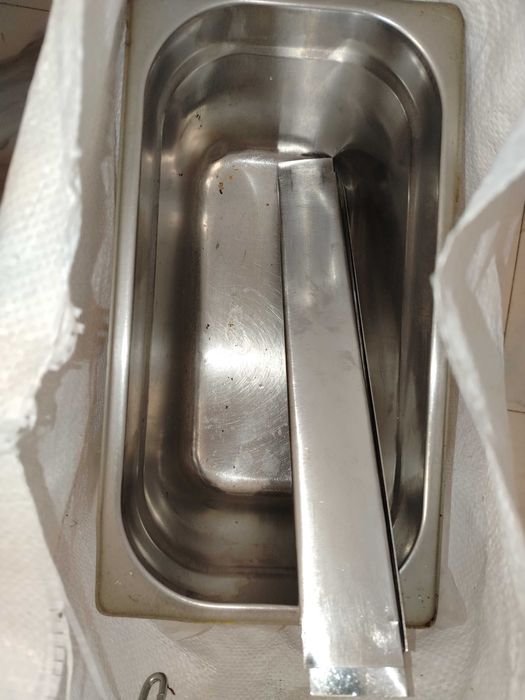 Топла витрина + 10 гастронорми Бен Мари