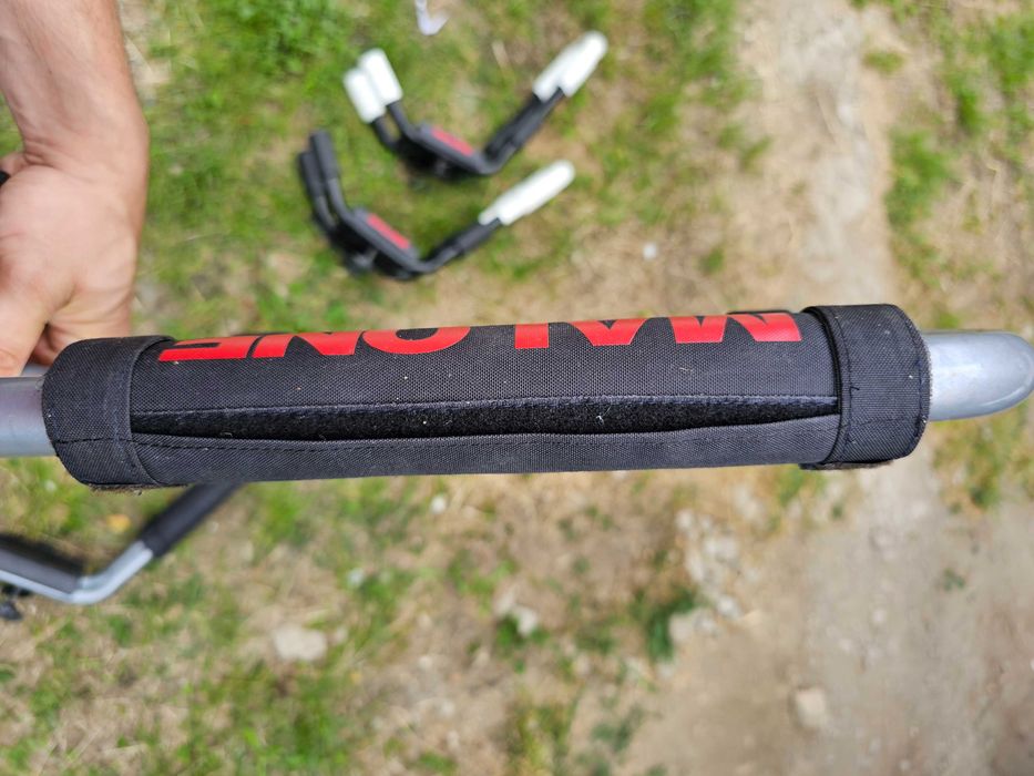 Стойки за каяци на кола