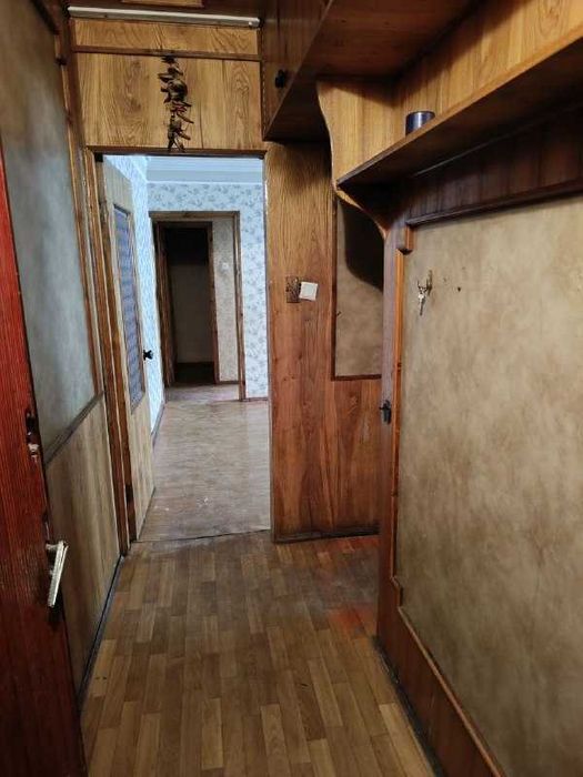 Чиланзар Г9а Фархадский р-к 3\1\4 Средн. сост. 70м2 2Подвала 2Огорода