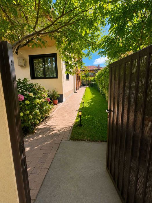 Inchiriere apartamet 2 camere - zona 1 mai - Domenii