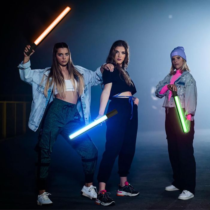 2бр. Проф диодно осветление. Батерии. Rgb Стик. Видео. фото. продукти.