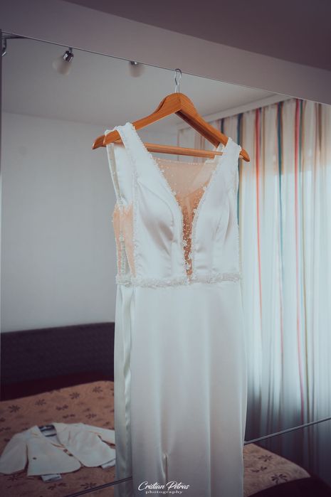 Vand rochie de mireasa