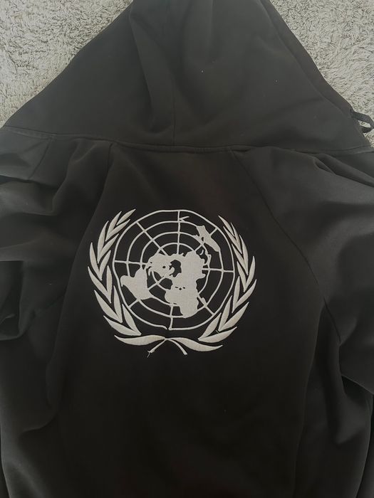 Кофта vetements 26 000 тг