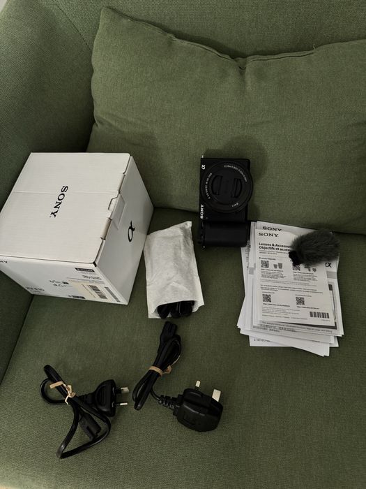 Камера Sony ZV-E10