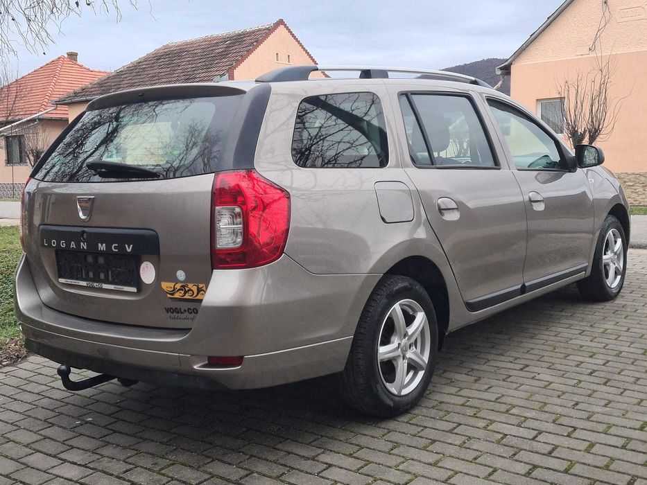 Dacia Logan 0.9 Tce - euro 5 / Clima / Pilot / Senzori / Comenzi volan