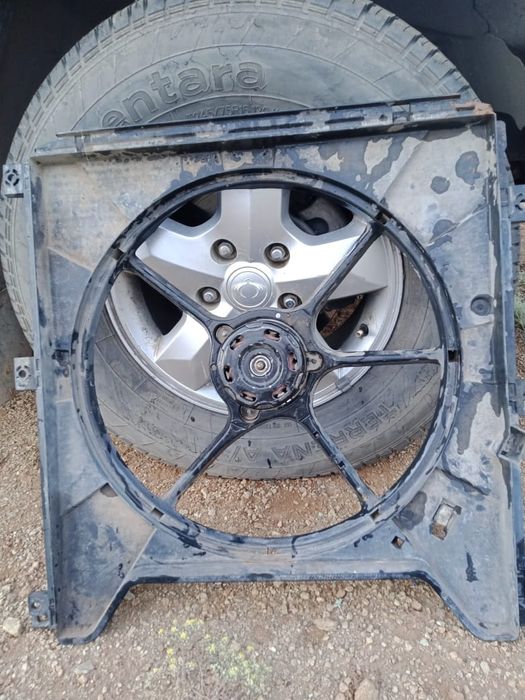 Диффузор на Ssang yong kyron