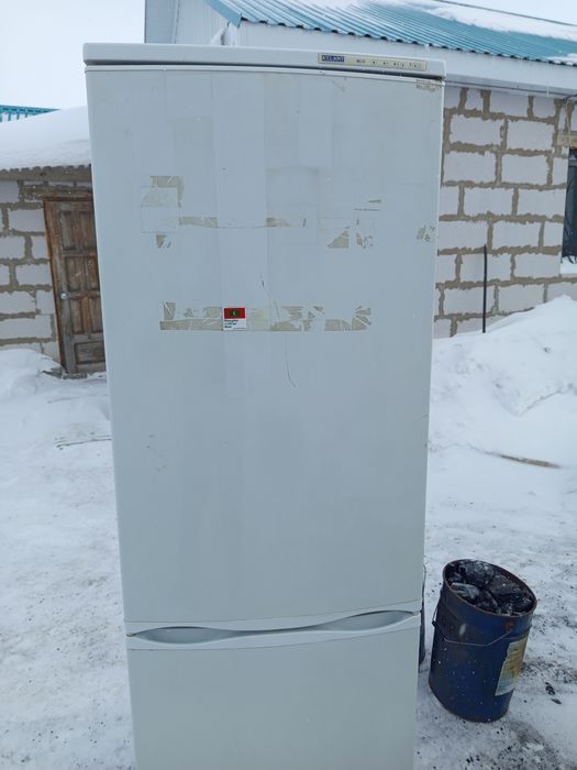 Продам холодильник