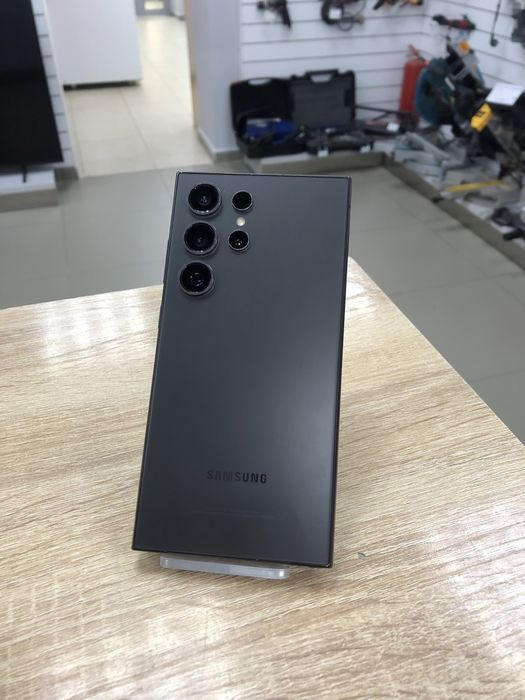 Samsung Galaxy S24 Ultra 12/512