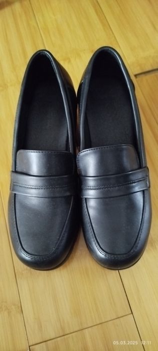 Женские туфли (лоферы)