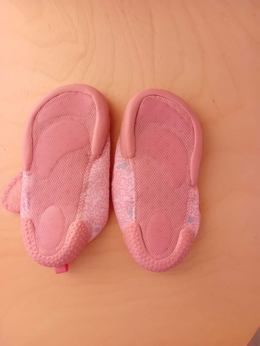 Papuci/ balerini baby gym Decathlon antiderapant masura 26