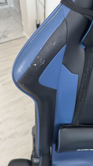 Геймърски стол DXRacer King в добро състояние