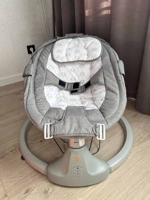 Продам Шезлонг-качеля новый