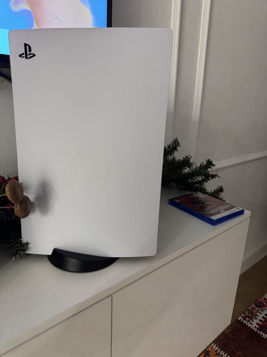 Продам SonyPlaystation 5