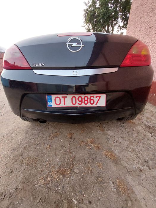 Stopuri Opel Tigra Cabrio Decapotabila