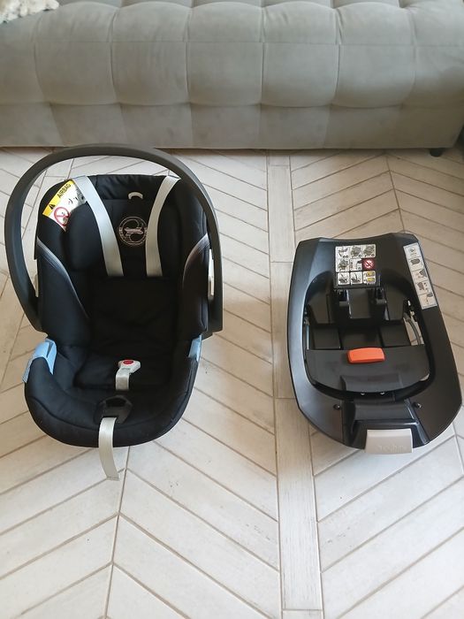 Нова цена! Столче за кола CYBEX  Cy_171_1424_b0717 плюс база за изофик