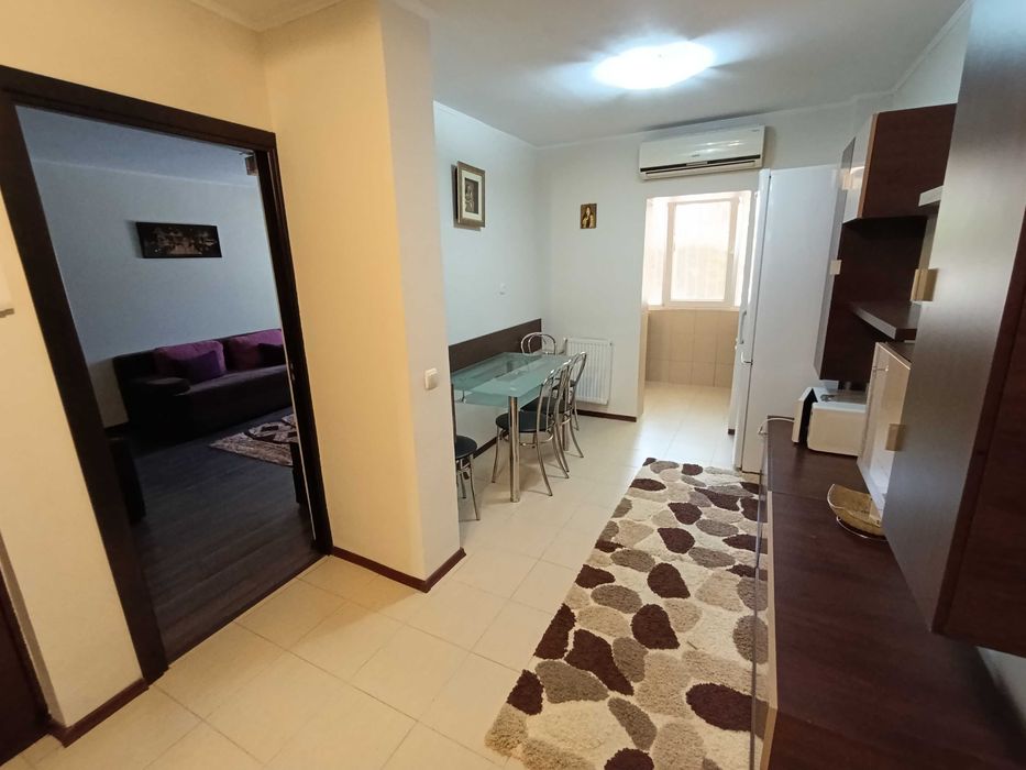Ap. decomandat 2 camere, parter, Str. FARULUI (DACIA) cu loc parcare.