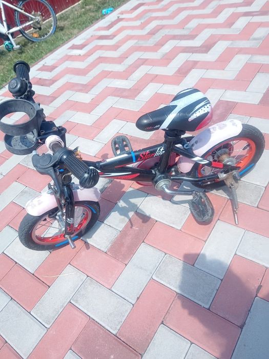 Vând 3 biciclete